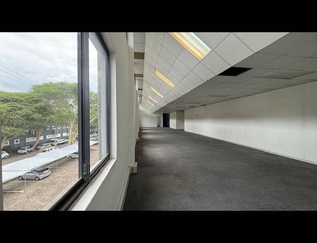 789M² OFFICE TO LET IN UMGENI BUSINESS PARK